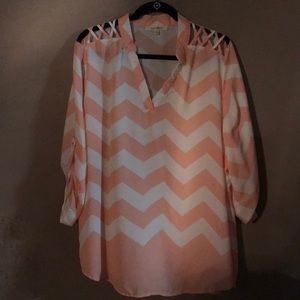 Women’s Wishful Park Peach and Cream 3/4 Sleeve